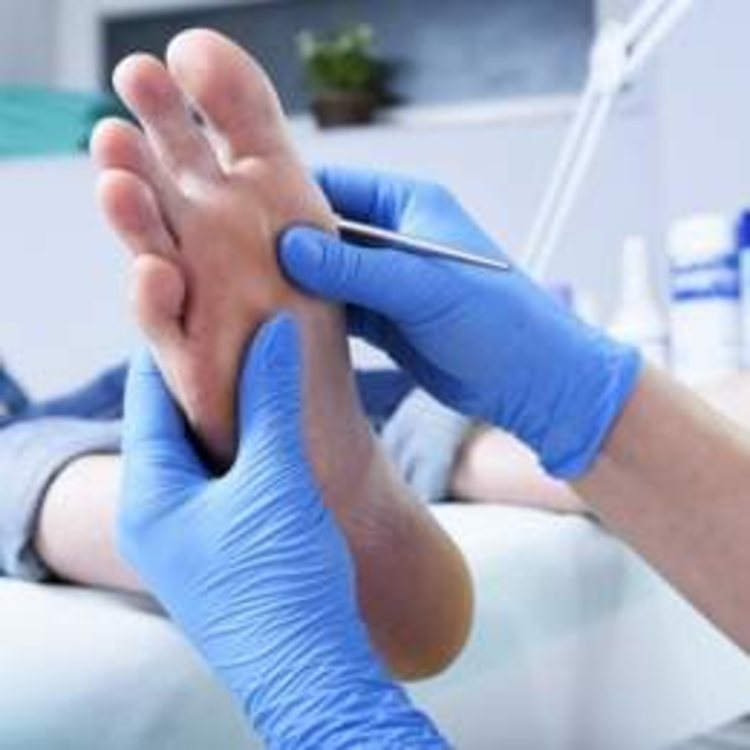 Подология: медицинский педикюр и лечение ногтей